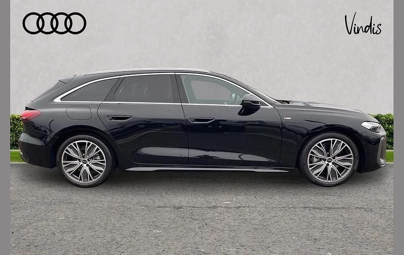 Used Audi A5 S-Line 200 HP (147 kW) 2025 Black Estate