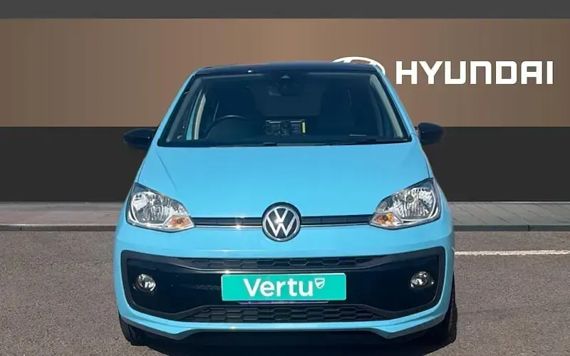 Used VW up! R-line 65 HP (47 kW) 2023 Hatchback