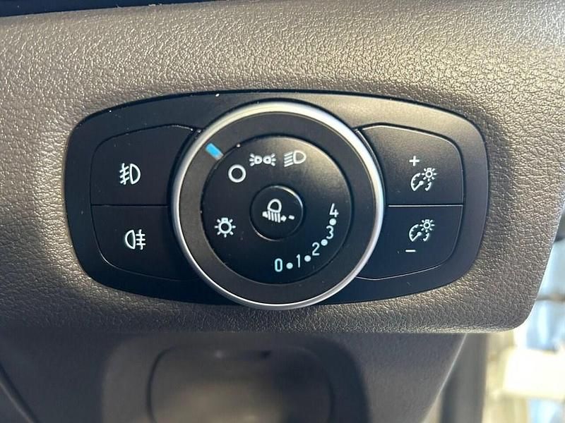 Used Ford Transit Custom 130 HP (95 kW) 2021 White Van