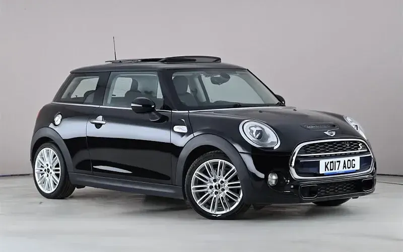 Usado Mini Cooper S Hatch 192 CV (141 kW) 2017 Utilitario