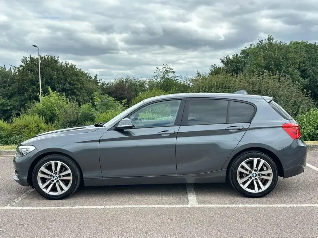 Used BMW 120 Sport Line 177 HP (130 kW) 2015 Grey Hatchback