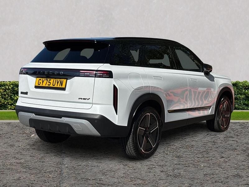 Used Jaecoo 7 347 HP (255 kW) 2026 White/black SUV