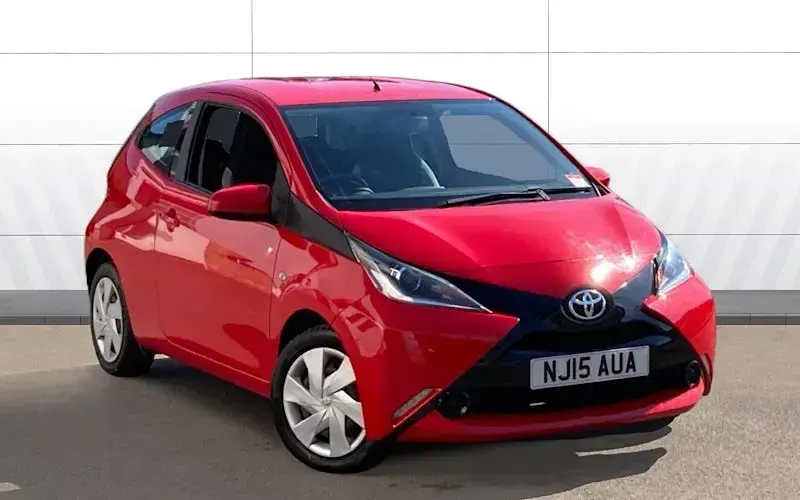 Używany Toyota Aygo X-play 69 KM (50 kW) 2018 Hatchback