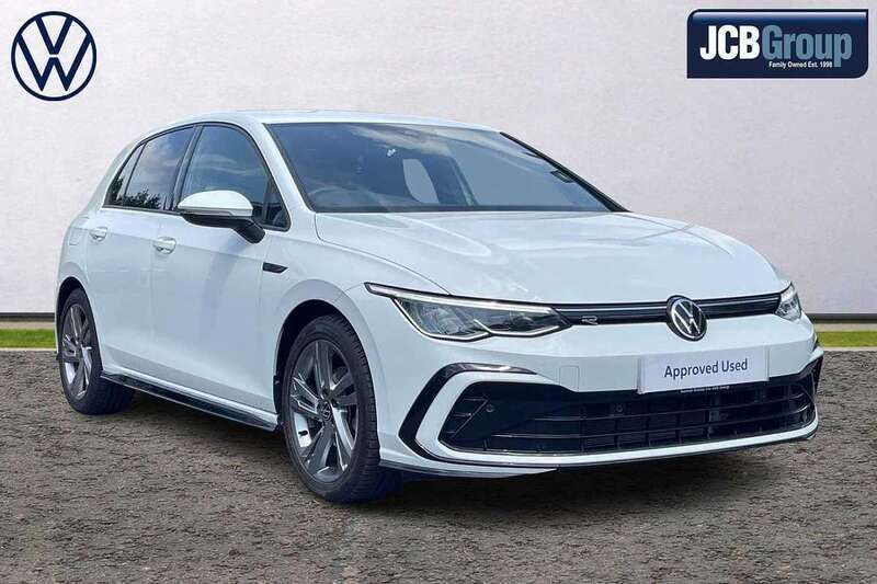 White Used 2024 VW Golf VIII R-line Hatchback | £25,295 (Expensive) - Image 1/4