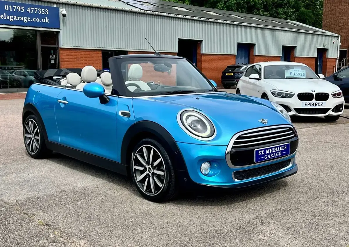 Usado Mini Cooper Cabriolet Exclusive 2019 Azul Cabrios