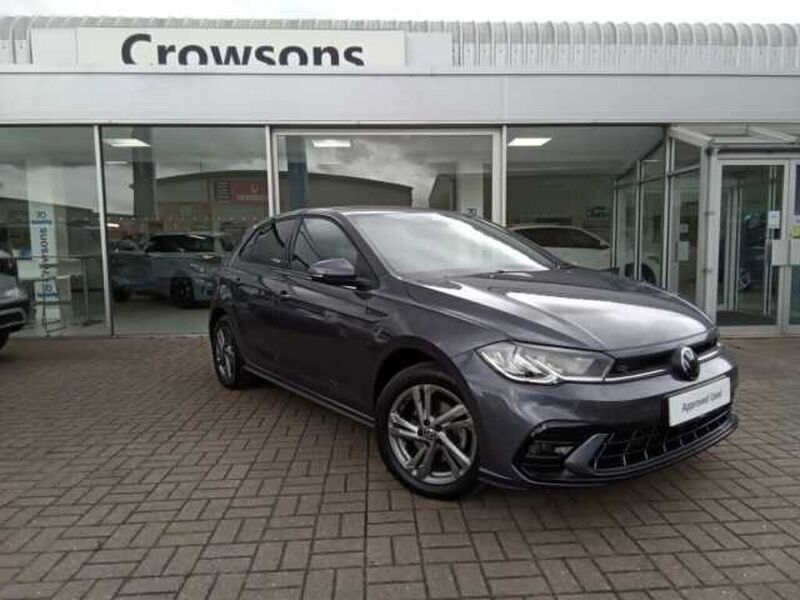 Used 2024 VW Polo R-line | £21,490 (Fair price) - Image 1/4