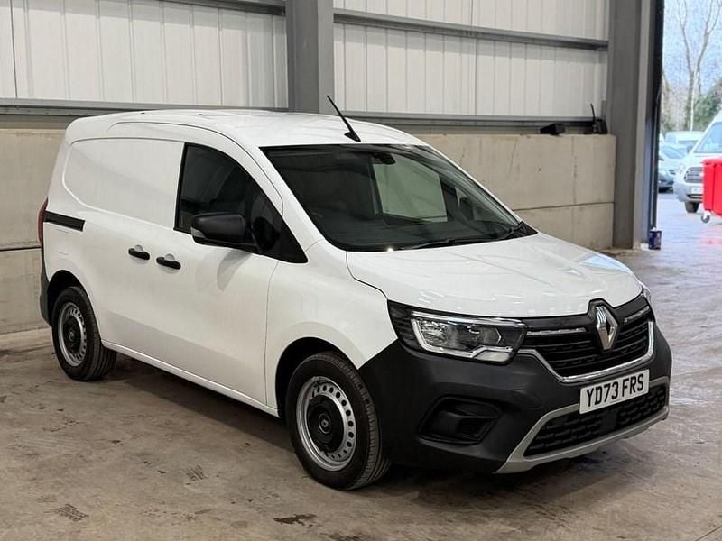 Used Renault Kangoo 95 HP (69 kW) 2024 White MPV