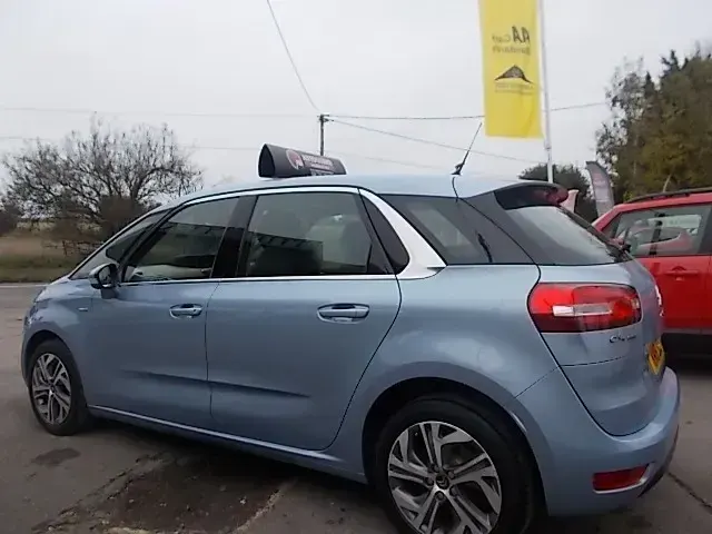 Used Citroën C4 Picasso Exclusive 118 HP (86 kW) 2016 Blue MPV