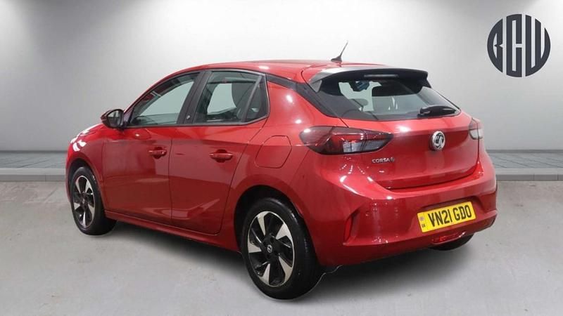 Used Vauxhall Corsa-e 100 kW (136 HP) 2021 Red Hatchback