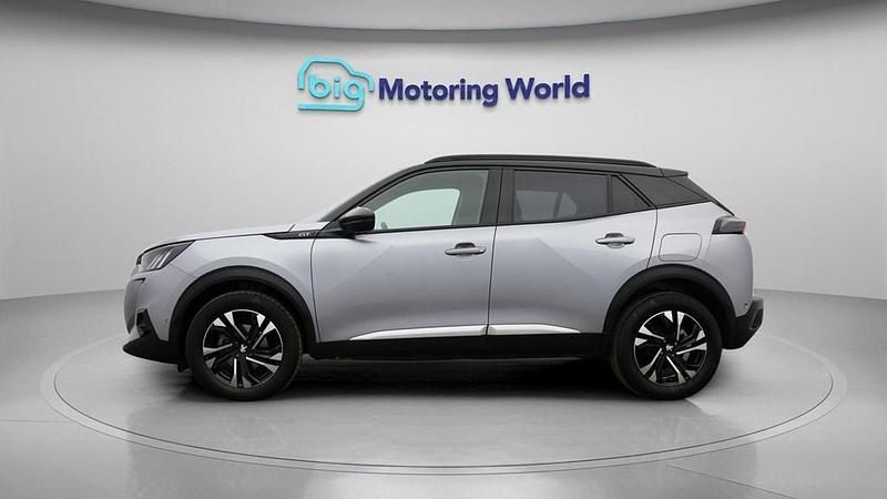 Used Peugeot 2008 GT 130 HP (95 kW) 2022 Grey SUV