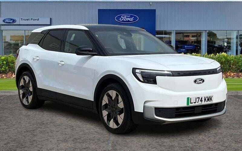 Used 2025 Ford Explorer Premium SUV | £32,072 (Super price) - Image 1/4