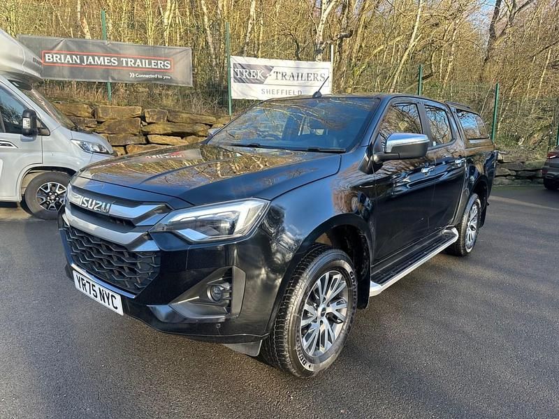Used Isuzu D-Max 205 HP (150 kW) 2025 Black Pickup