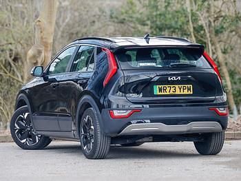 Used Kia e-Niro 147 kW (201 HP) 2023 Black SUV