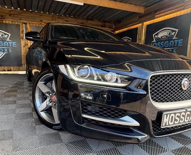 Used Jaguar XE Ingenium 200 HP (147 kW) 2018 Black Sedan