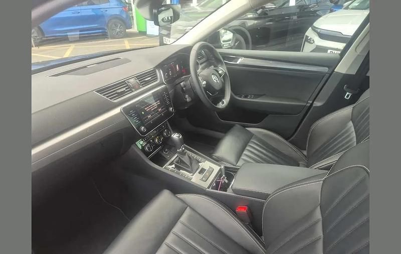 Used Skoda Superb SE L 196 HP (144 kW) 2023 Black magic pearl effect Estate