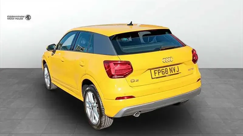 Used Audi Q2 S-Line 116 HP (85 kW) 2018 Yellow SUV