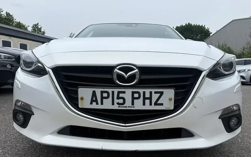 Begagnad Mazda 3 120 HK (88 kW) 2016 Sedan