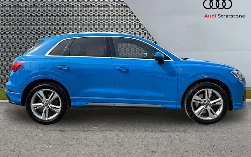Used Audi Q3 S-Line 190 HP (139 kW) 2023 SUV