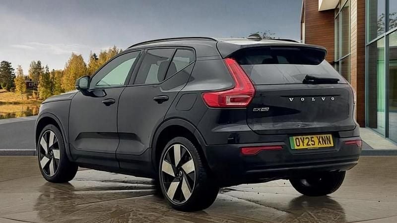 Used Volvo EX40 Ultra 77 kW (106 HP) 2025 SUV