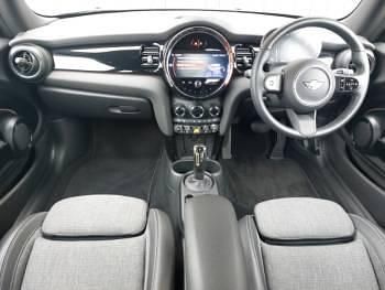 Używany Mini Cooper S Level 2 135 kW (184 KM) 2023 Zielony Hatchback