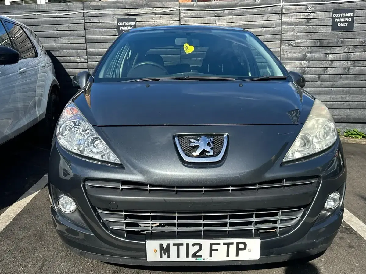 Used Peugeot 207 Allure 92 HP (67 kW) 2012 Grey Hatchback