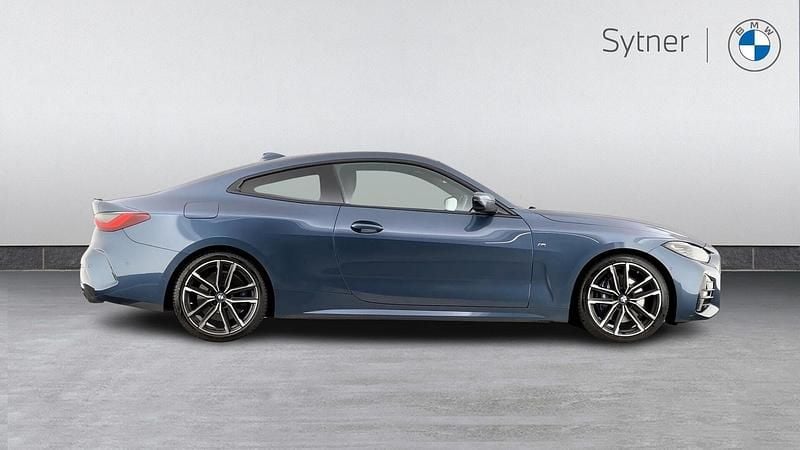 Used BMW 420 M Sport 190 HP (139 kW) 2021 Arctic race blue metallic  Coupe