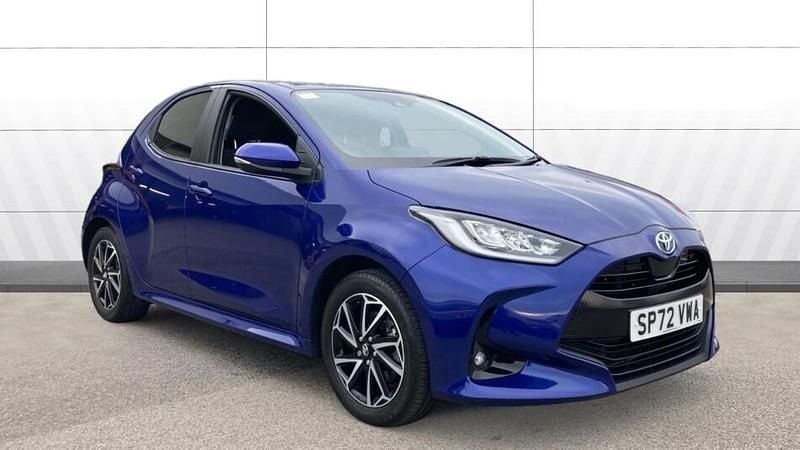 Blue Used 2022 Toyota Yaris Hybrid Design Hatchback | £16,188 (Fair price) - Image 1/3