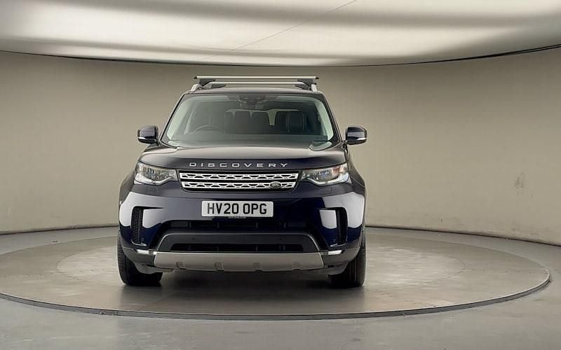 Used Land Rover Discovery 5 HSE 306 HP (225 kW) 2019 Portofino blue SUV