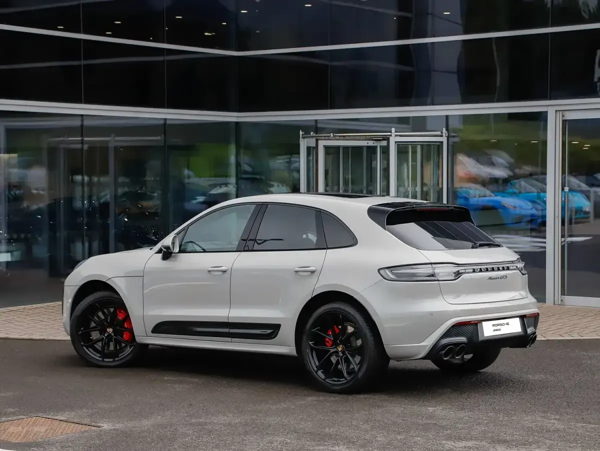 Used Porsche Macan GTS 434 HP (319 kW) 2023 Grey SUV