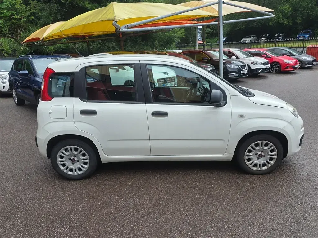 Used Fiat Panda Pop 69 HP (50 kW) 2013 White Hatchback
