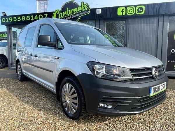 Begagnad VW Caddy Maxi 102 HK (75 kW) 2018 Silver Minibuss
