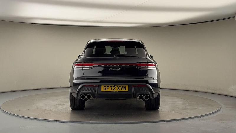 Used Porsche Macan 380 HP (279 kW) 2022 Jet black SUV