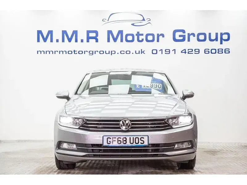 Second-hand VW Passat Business 150 CP (110 kW) 2018 Argintiu Berlinǎ