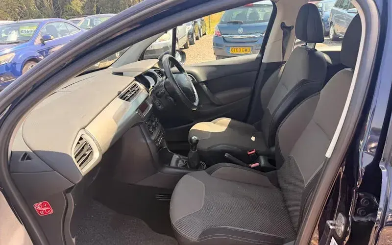 Used Citroën C3 VTR Sport 70 HP (51 kW) 2013 Blue Hatchback