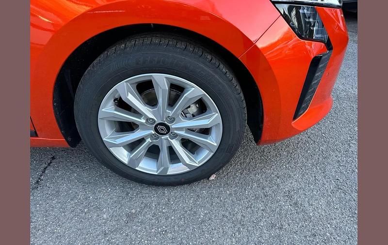 New Renault Clio V 90 HP (66 kW) 2026 Valencia orange  Hatchback