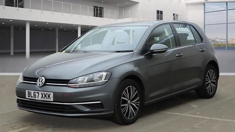 Used VW Golf VII SE 115 HP (84 kW) 2017 Grey Hatchback