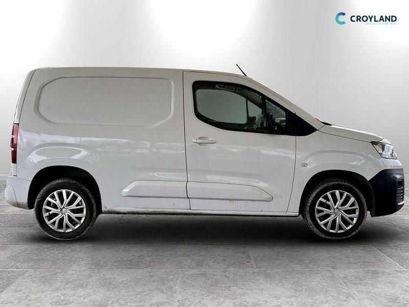 Used Fiat Doblò 2023 White MPV