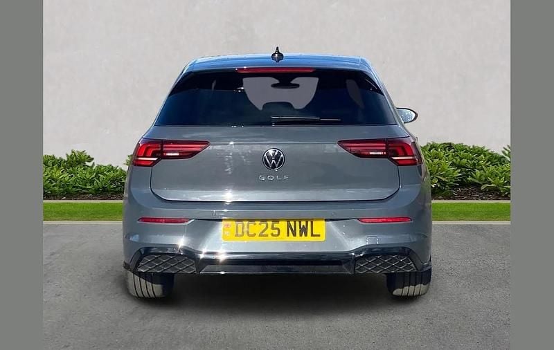 Used VW Golf VIII R-line 150 HP (110 kW) 2025 Grey Hatchback