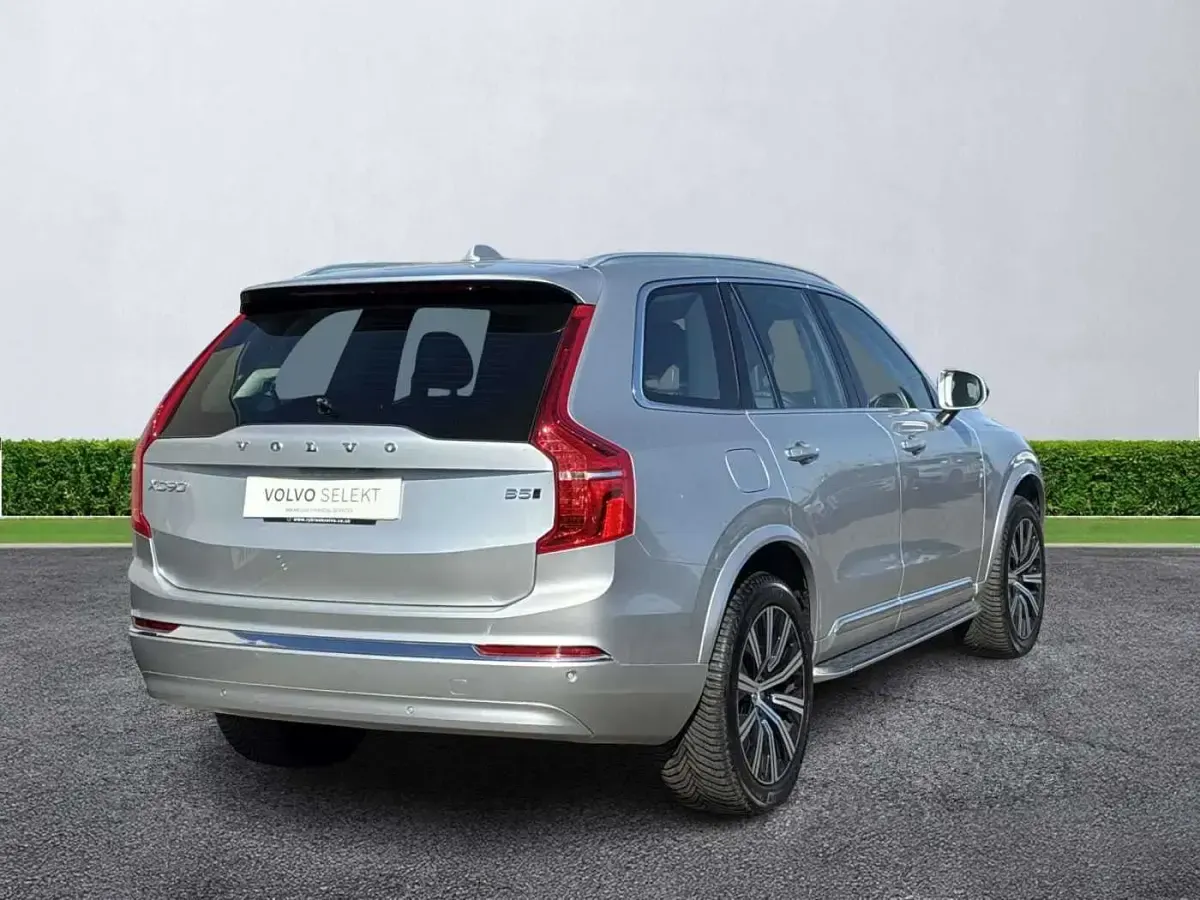 Used Volvo XC90 Inscription 235 HP (172 kW) 2021 SUV