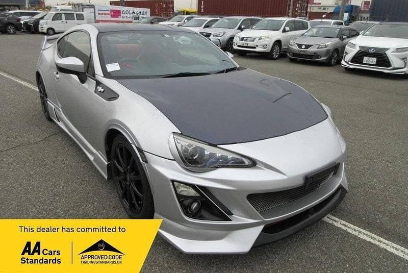 Silver Used 2012 Toyota GT86 GT Coupe | £15,999 (A bit pricey) - Image 1/4