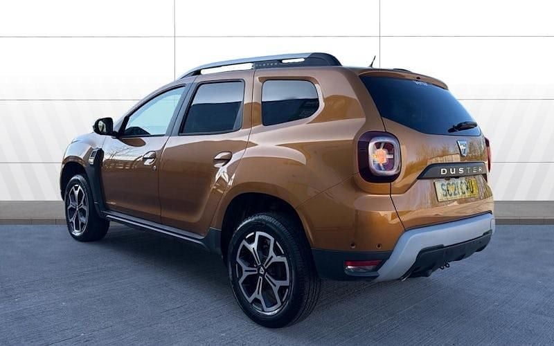 Used Dacia Duster Prestige 131 HP (96 kW) 2021 Orange SUV