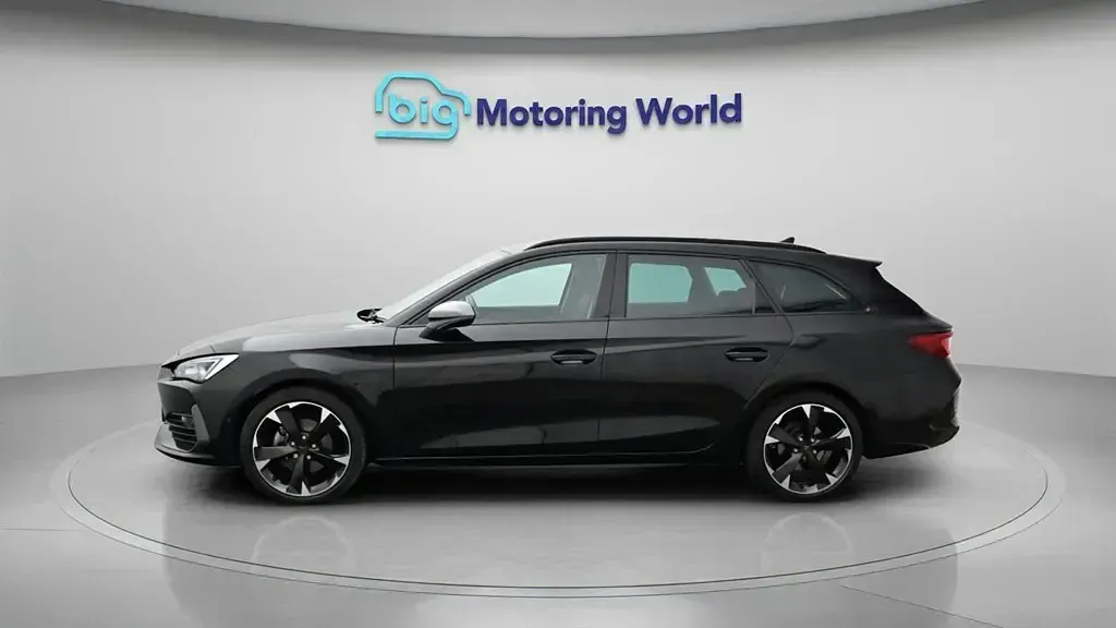 Used Cupra Leon 150 HP (110 kW) 2023 Black Estate