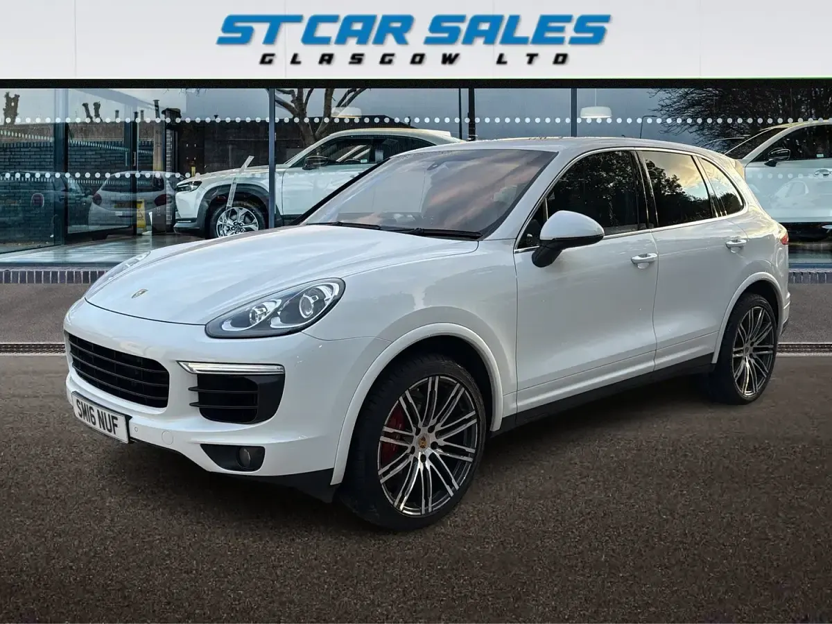 Used Porsche Cayenne Diesel 2016 White SUV