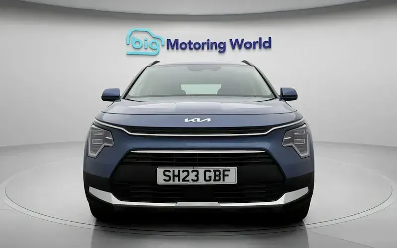 Used Kia Niro 141 HP (103 kW) 2023 Blue SUV