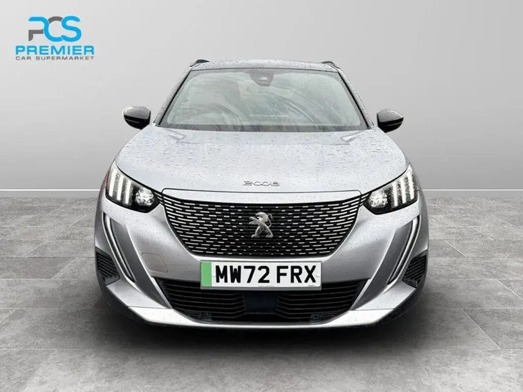Used Peugeot e-2008 Premium 50 kW (68 HP) 2022 SUV