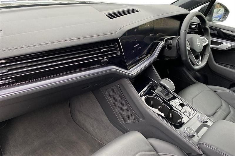 Used VW Touareg Black Edition 286 HP (210 kW) 2025 Grey SUV