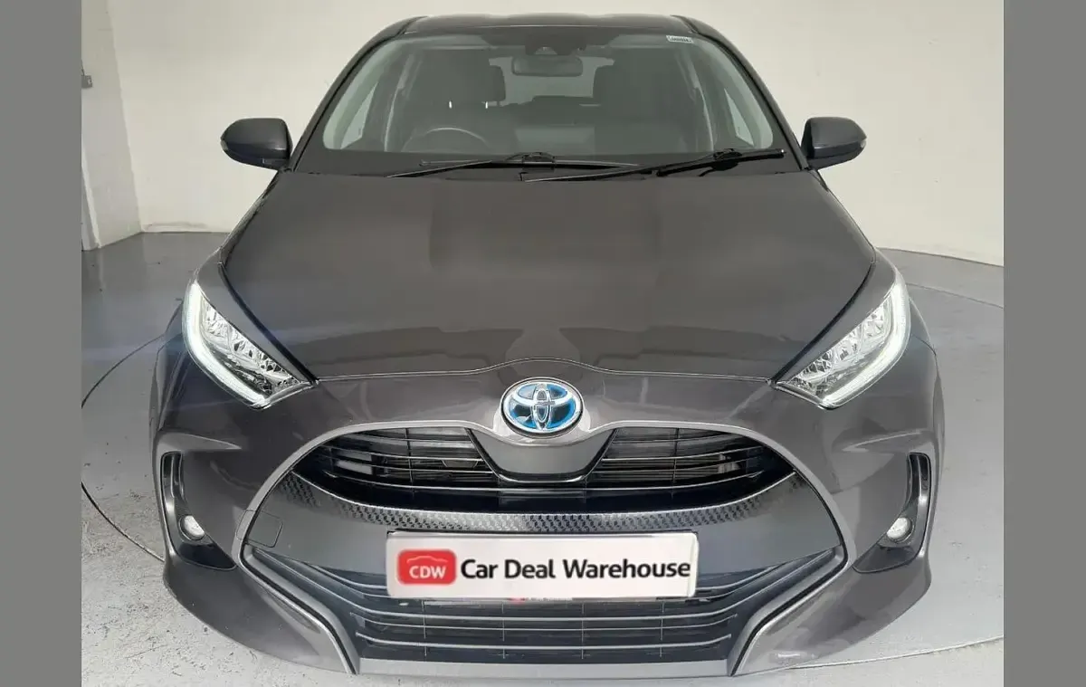 Used Toyota Yaris Design 113 HP (83 kW) 2022 Grey Hatchback