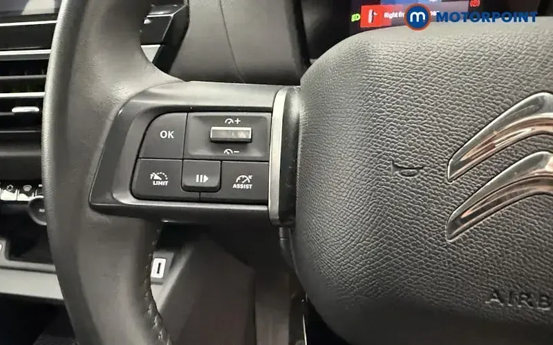 Used Citroën C4 PureTech 101 HP (74 kW) 2023 Grey SUV