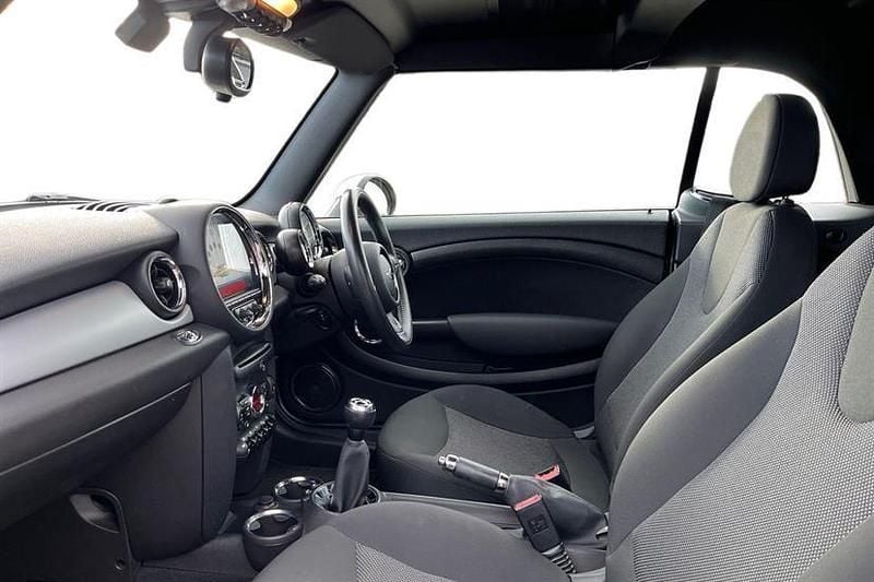 Used Mini Cooper Cabriolet 122 HP (89 kW) 2013 Unknown Cabriolet