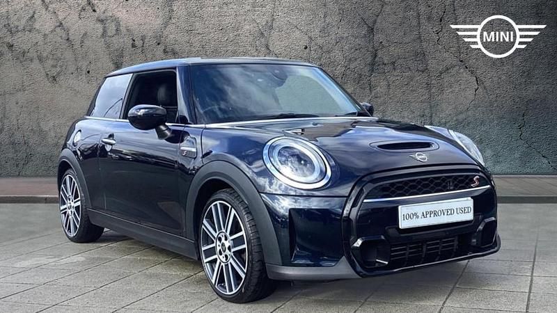 Used Mini Cooper S Exclusive 176 HP (129 kW) 2023 Black Hatchback